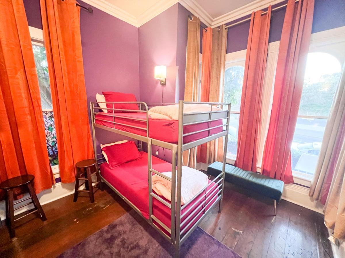 Ith San Diego Adventure Hostel (Adults Only) Экстерьер фото
