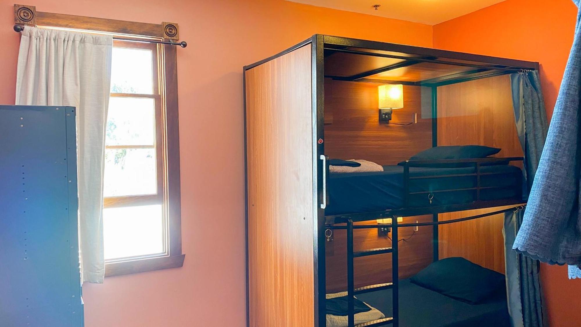 Ith San Diego Adventure Hostel (Adults Only) Экстерьер фото